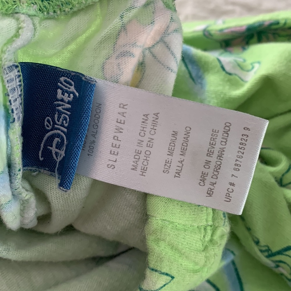 Medium Disney Tinkerbell Spellbinding 100% Cotton… - image 3